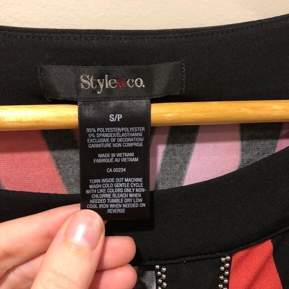 Style & Co. - Pink Patterned Keyhole Dressββ - Picture 3 of 3